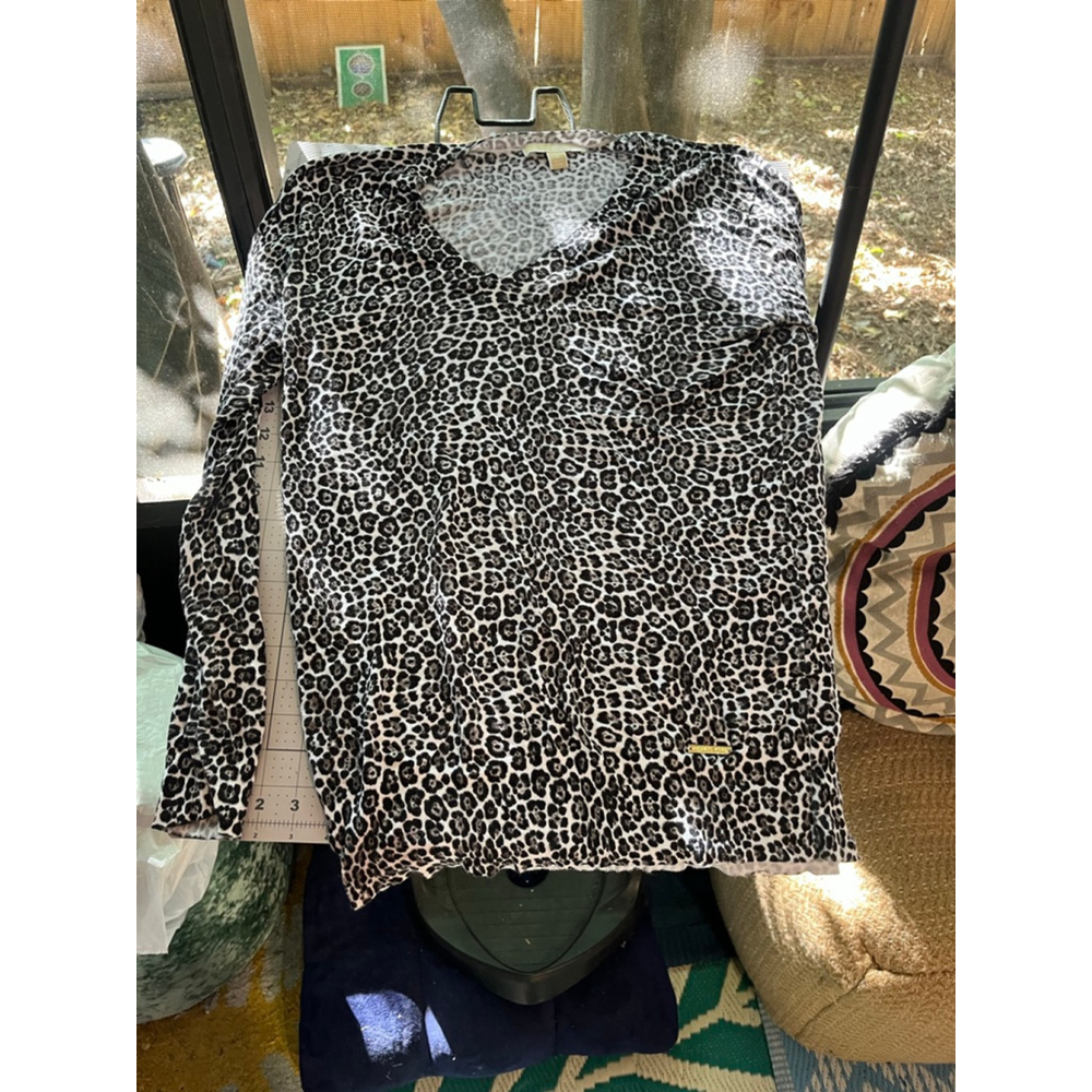 Women's MICHAEL Michael Kors Leopard Print V-Neck Sweater S Black White